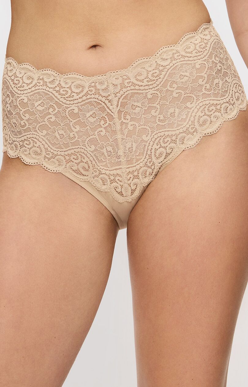 Triumph koronkowe figi damskie Amourette Maxi 10210675-0026 (cielisty)